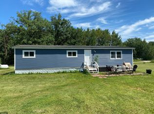 33955 304th St, Roseau, MN 56751
