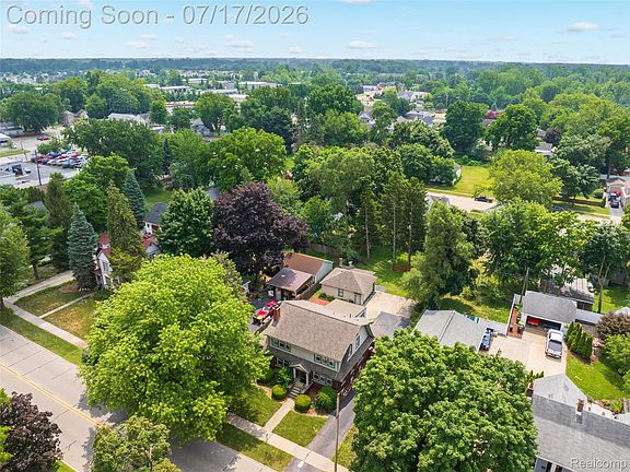 5th image of 183 W Columbia Ave