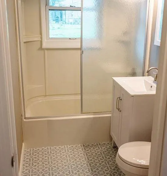 1602 W Crockett St — Photo 7