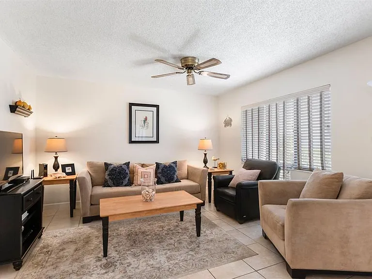 1515 Pinellas Bayway #C-31 — Photo 16