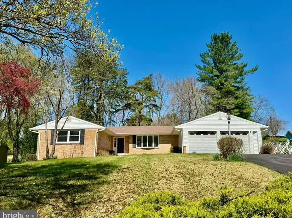 10388 Lombardi Dr, Ellicott City, MD 21042