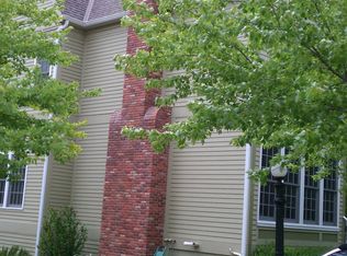 400 N Water St, Liberty, MO 64068