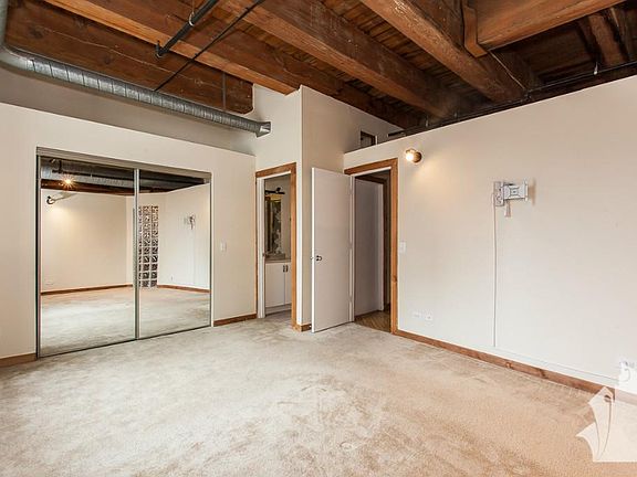 4th image of 732 S Financial Pl #2NDFLOORFL