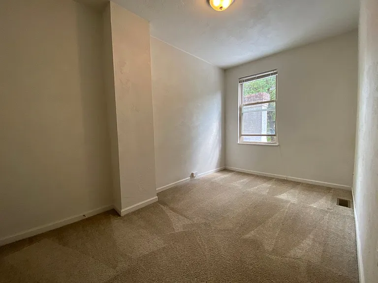 5444 Wilkins Ave — Photo 11