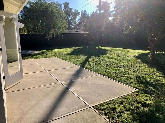 4th image of 283 Palo Alto Dr