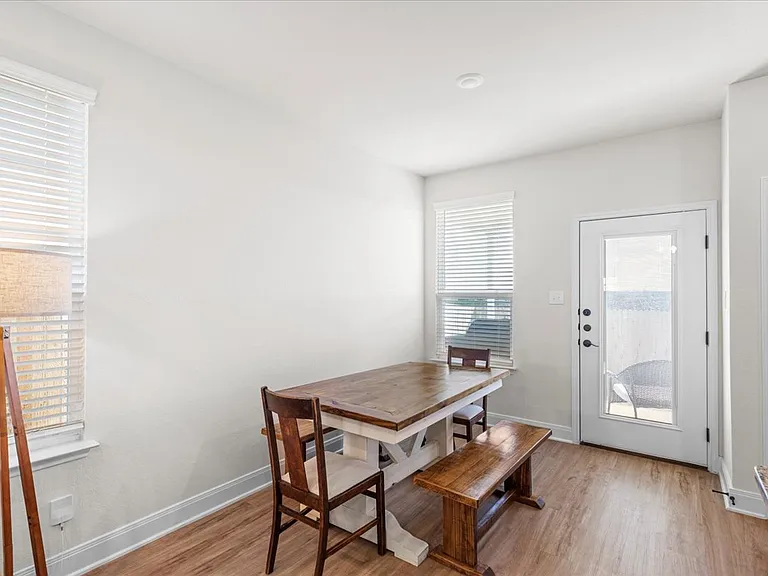 13710 Enzo Gate #102 — Photo 9