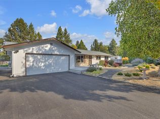 21036 SE Azalia Ave, Bend, OR 97702