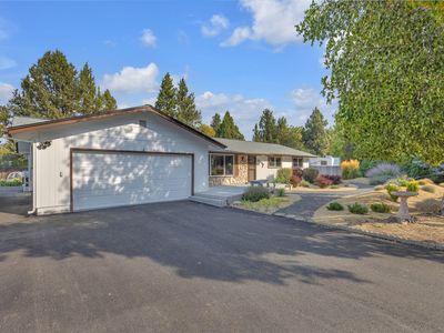 21036 SE Azalia Ave, Bend, OR, 97702