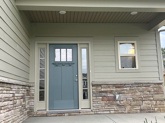 2nd image of 6010 Venable Ct