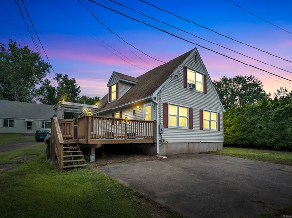 92 Worthington Point Road, Berlin, CT 06037