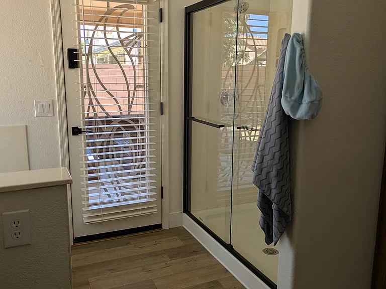 4630 E Torrey Pines Ln — Photo 8