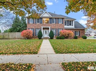 4532 Greenbriar Dr, Springfield, IL 62711