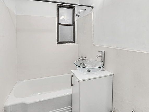 5th image of 54 E 8th St APT 3L