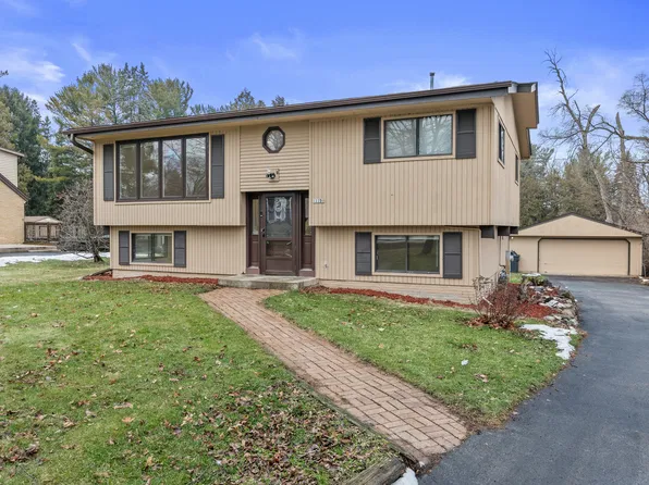 12230 W Grange Ave, Hales Corners, WI 53130