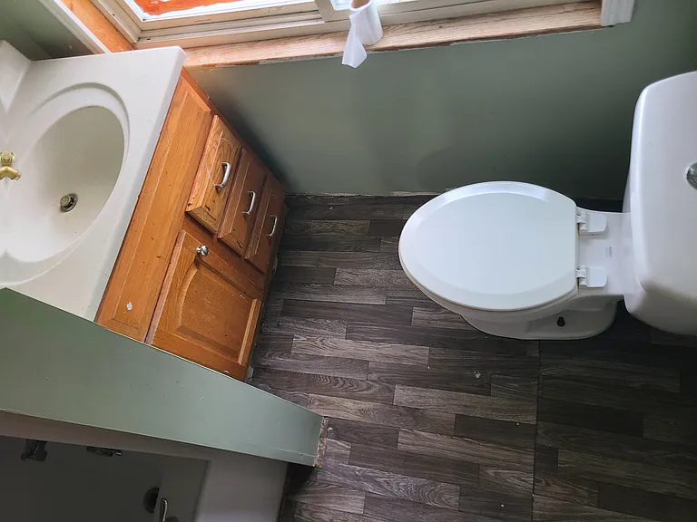 231 Floral Ave — Photo 9