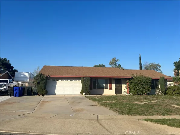 17556 San Jacinto Ct, Fontana, CA 92336
