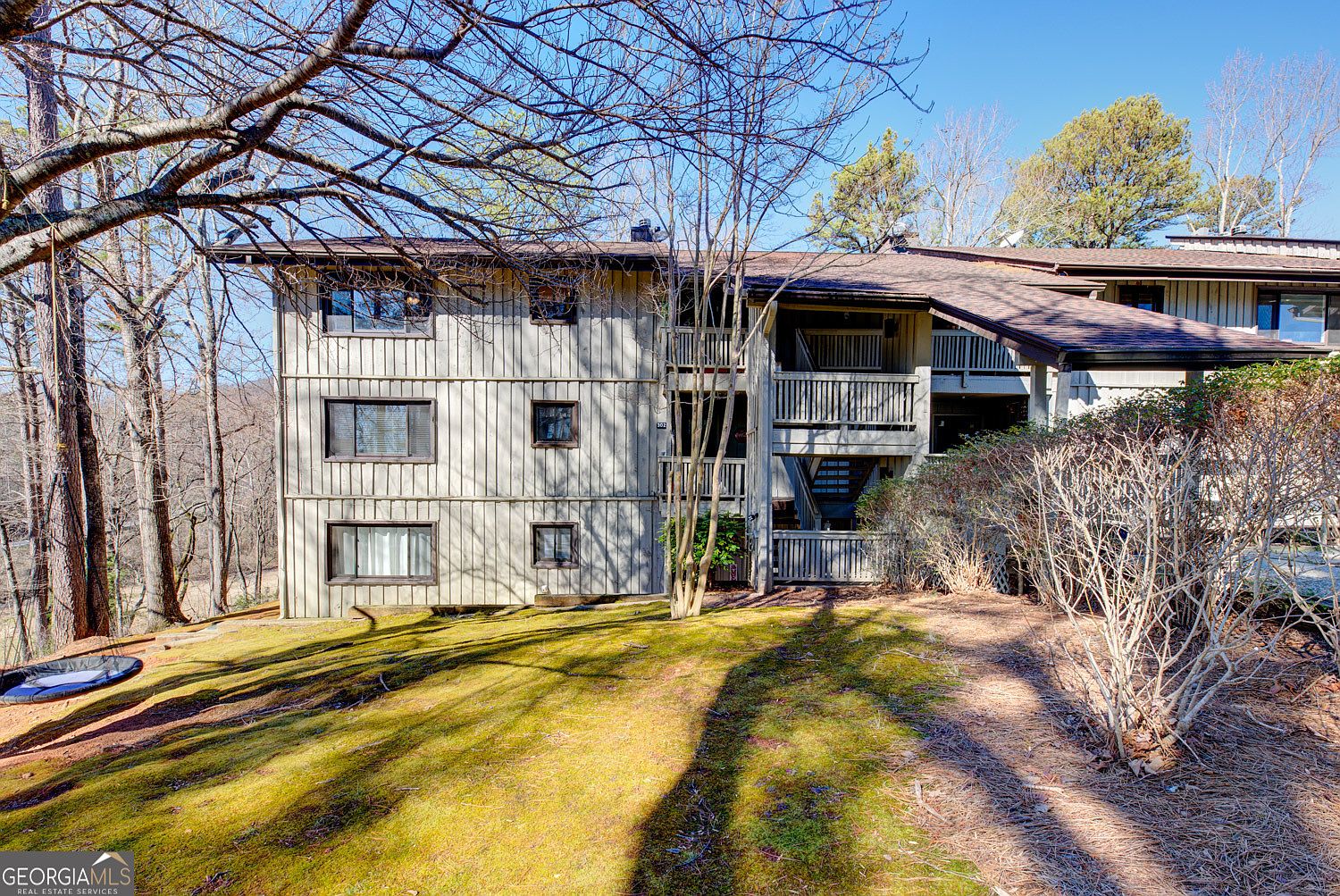 227 Shakespeare Dr UNIT 303