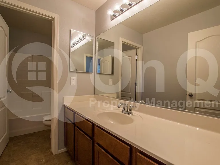 2220 S Ponderosa Dr — Photo 14