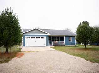 4687 S Chestnut Ave, Newaygo, MI 49337