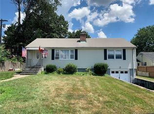 5424 Park Ave, Bridgeport, CT 06604