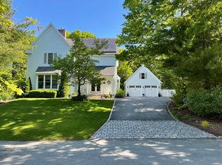 108 Roosevelt Rd, Cotuit, MA 02635