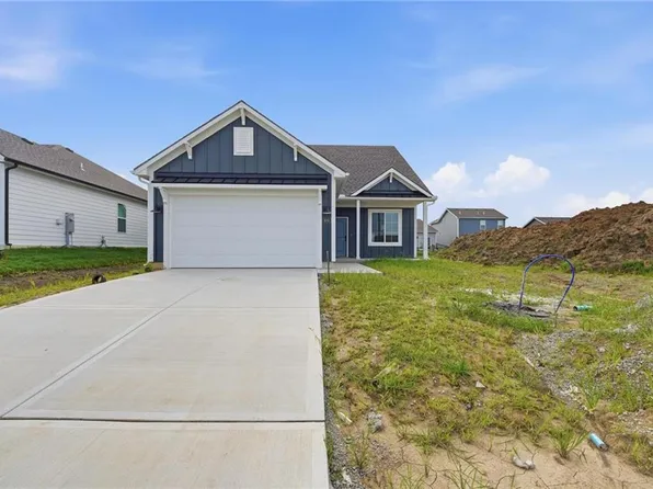 3001 NW 96th Ter, Kansas City, MO 64154