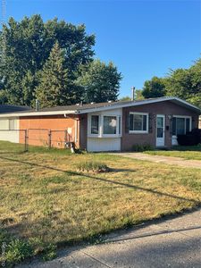 33940 Hiveley St, Westland, MI, 48186