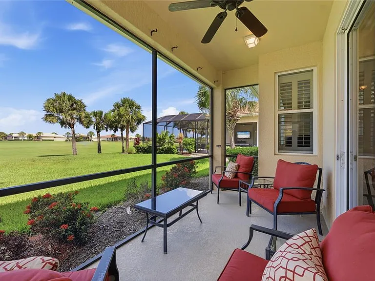 490 Montelluna Dr — Photo 30