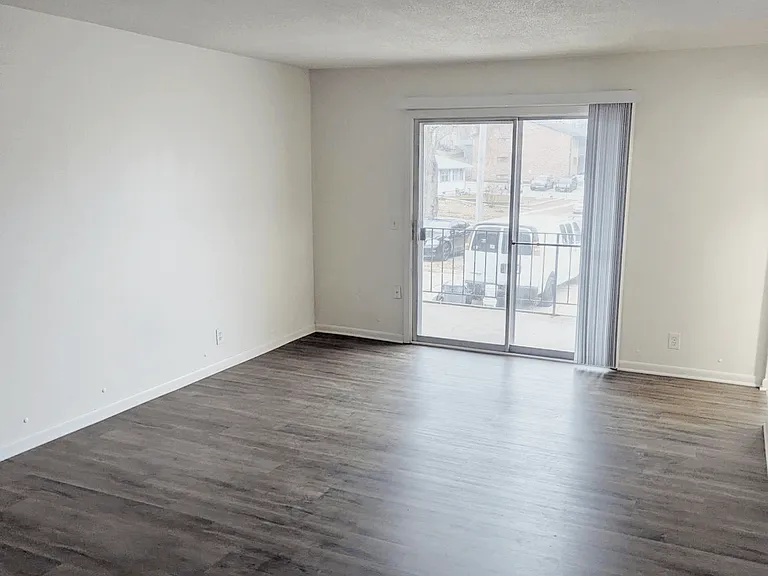 Spacious living room at Northbrook Apartments
