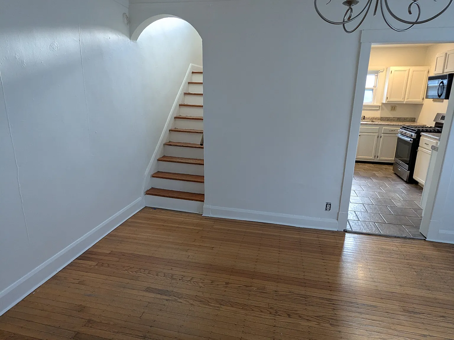 5161 Park Ave — Photo 3