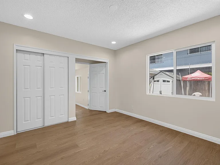11949 Truro Ave #1/2 — Photo 11