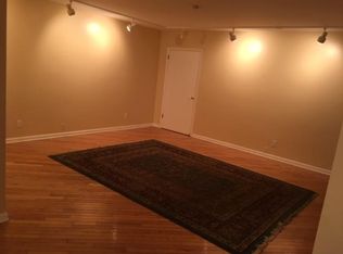 275 Green St APT 4N1, Beverly, NJ 08010