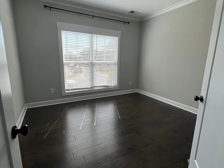 206 Jenkins St — Photo 10