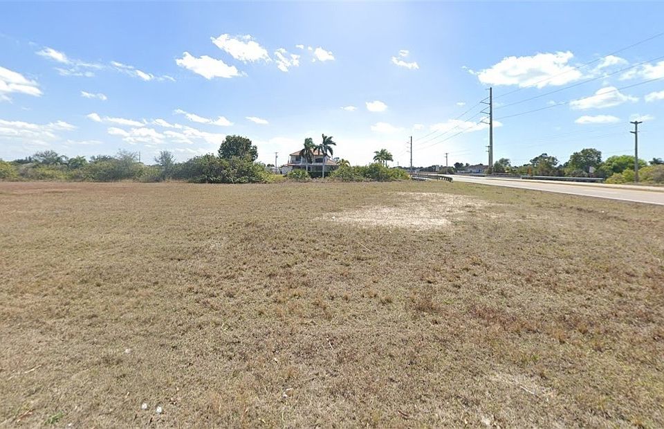2nd image of 2410 NW 10th St