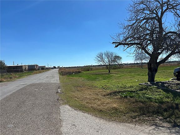 5th image of 0 Bratton Rd