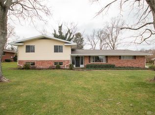748 Schrubb Dr, Dayton, OH 45429