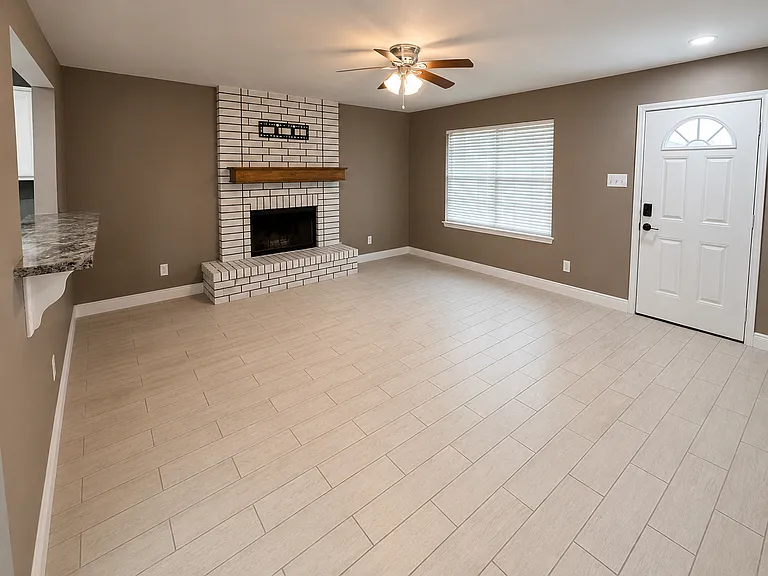 2438 Bevecrest Dr — Photo 7