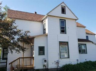 520 7th Ave E, Ashland, WI 54806