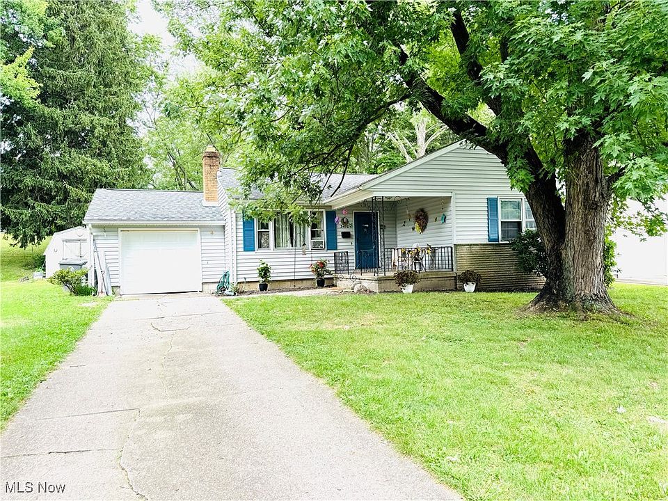 1st image of 3410 S Wendover Cir
