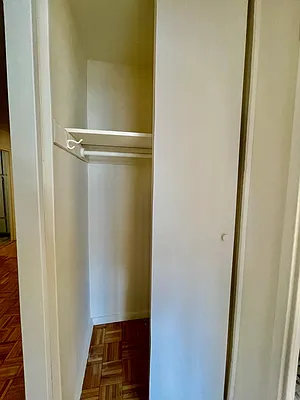 Rented by R New York | media 41