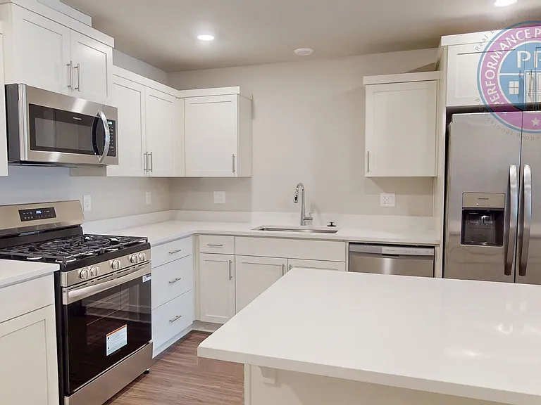 862 Sifuentez Ct — Photo 9
