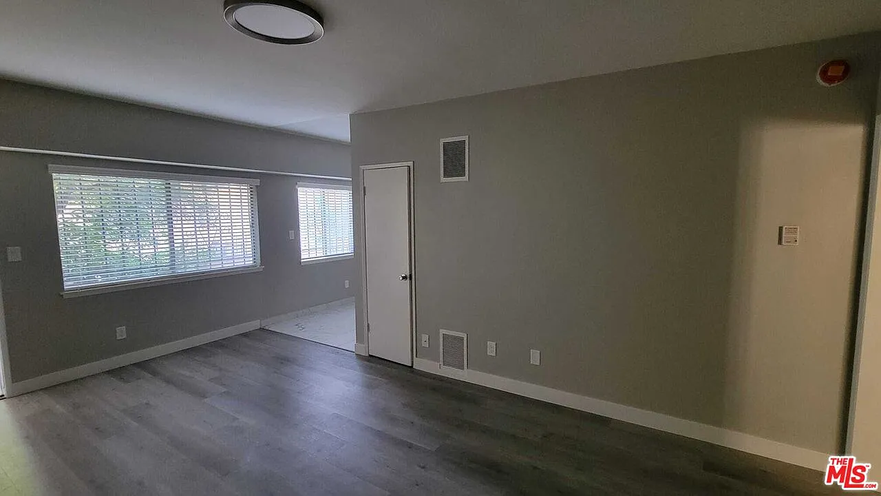 1 bed, 1.0 bath, 600 sqft, $1,995 — Photo 3