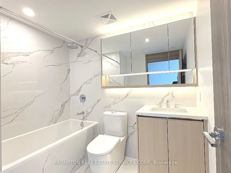 18 Esther Shiner Blvd #2606 — Photo 8