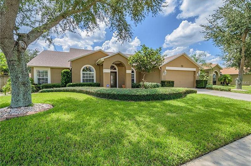 1st image of 11904 Timberhill Dr