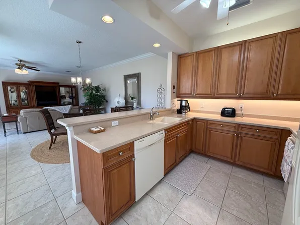 204 River Walk, Fort Pierce, FL