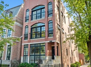 2635 N Racine Ave #2, Chicago, IL 60614