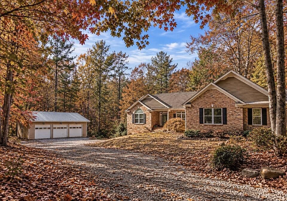 1st image of 89 Parks Mountain Rd