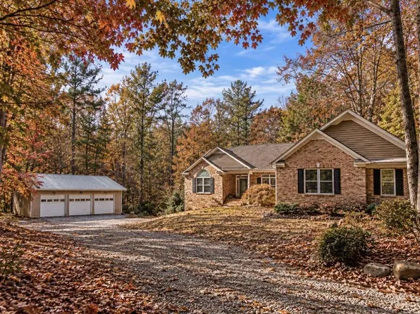 89 Parks Mountain Rd, Ellijay, GA 30540