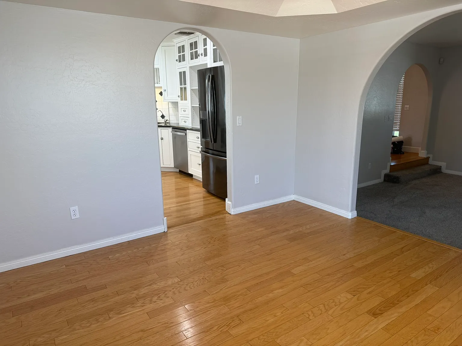 2666 E Hope St — Photo 4