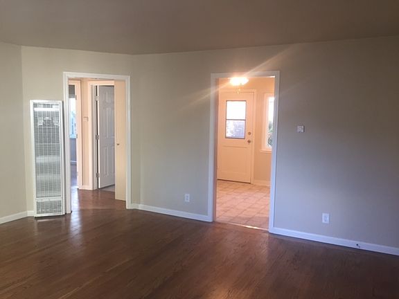 4th image of 2037-2043 Alma St #2041